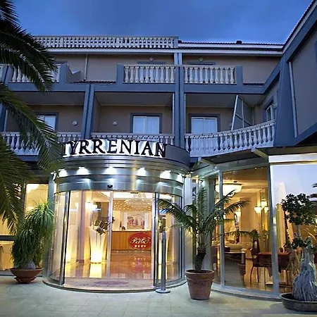 Tyrrenian Park Hotel 4*