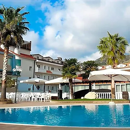Hotel Tyrrenian Park Amantea